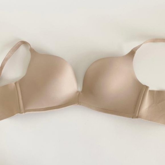 Maidenform Other - Maidenform Wireless Plunge Push-Up Bra